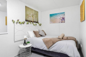 Boutique Private Rm 7-Min Walk to Sydney Domestic Airport - SHAREHOUSE 102AR4